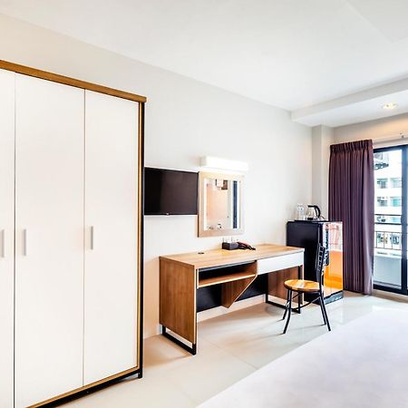 Aliz Hotel Нонтабури Екстериор снимка
