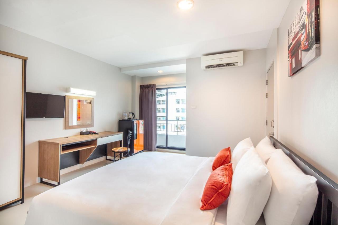 Aliz Hotel Нонтабури Екстериор снимка